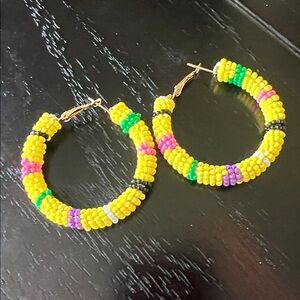 Seed bead hoop earrings-NWT